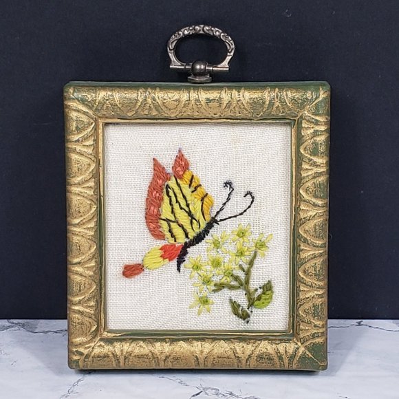Handmade Framed Small Needlepoints Three Vintage - Picture 3 of 6